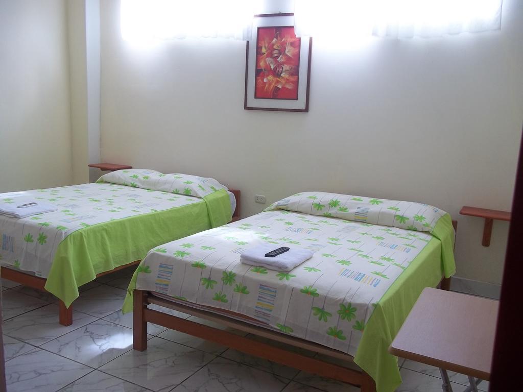 Hotel Casa Linda II à Iquitos Chambre photo
