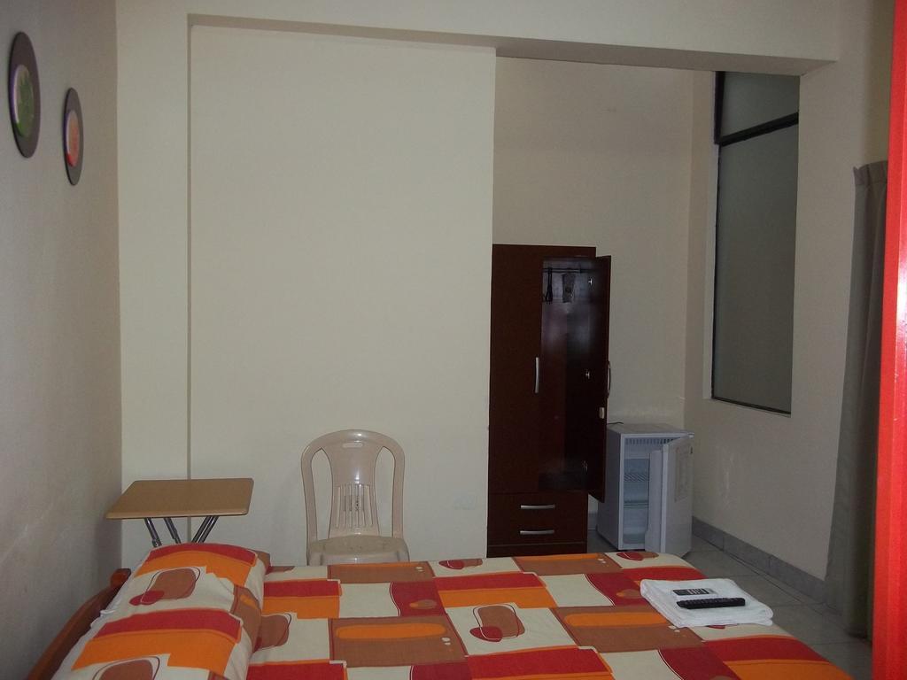 Hotel Casa Linda II à Iquitos Chambre photo